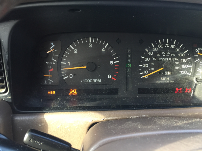 Illustration for article titled When Lights On the Dash is a Good Thing